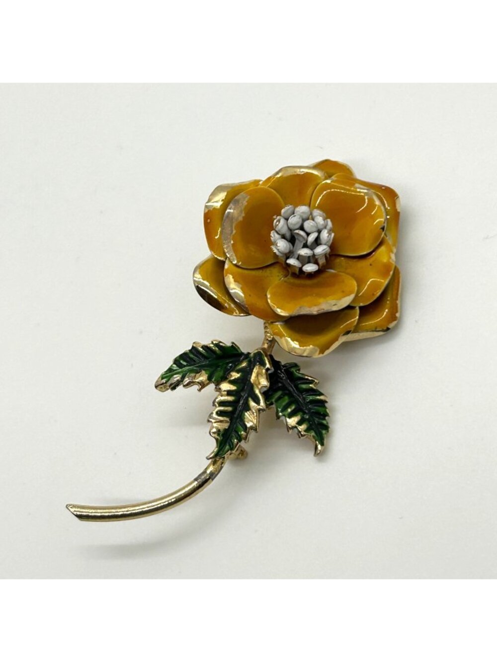 Vintage 1960s Yellow Enamel Flower Brooch Pin With Gold Tone & Green Leaves READ